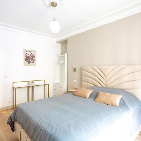 Suite Raphael Tour Eiffel Paris Bagian luar foto