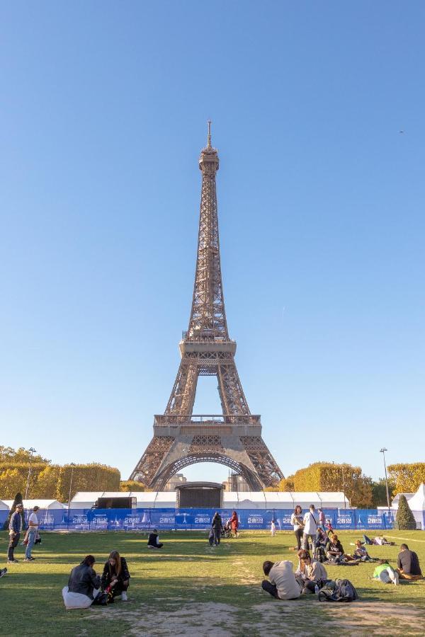 Suite Raphael Tour Eiffel Paris Bagian luar foto