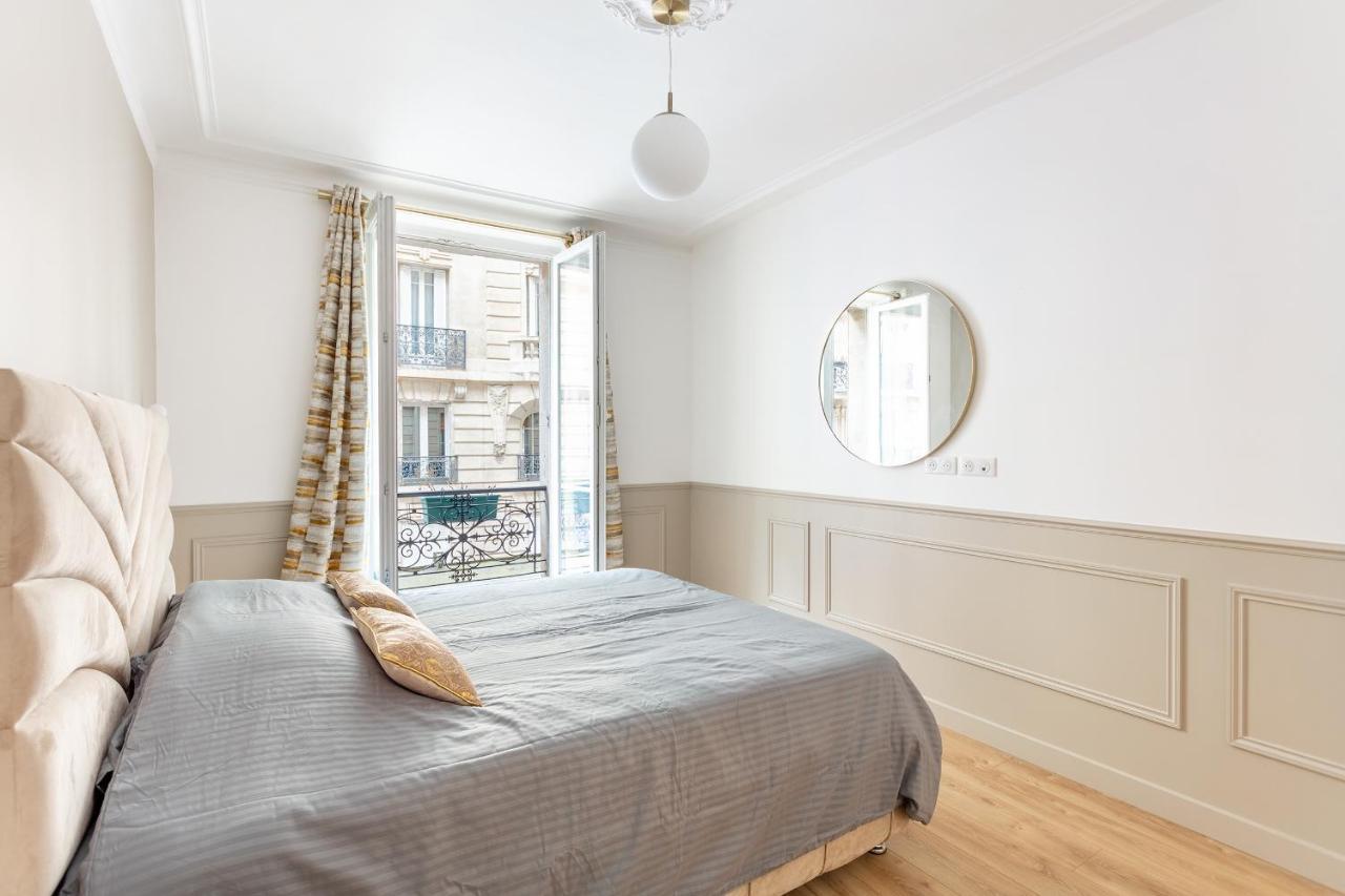 Suite Raphael Tour Eiffel Paris Bagian luar foto